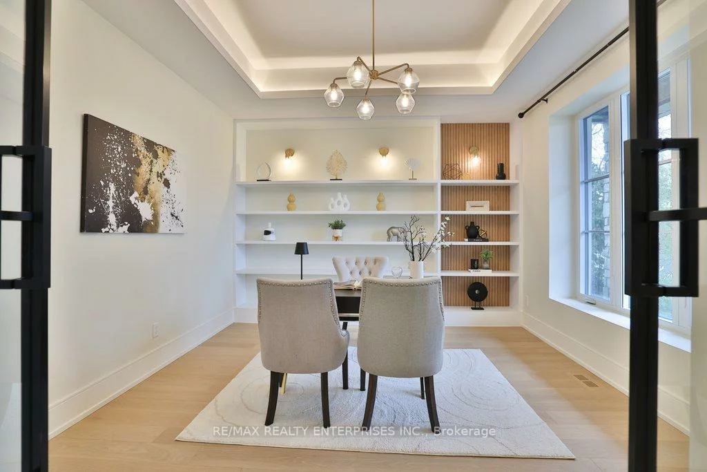 202, Queen, Port Credit, Mississauga