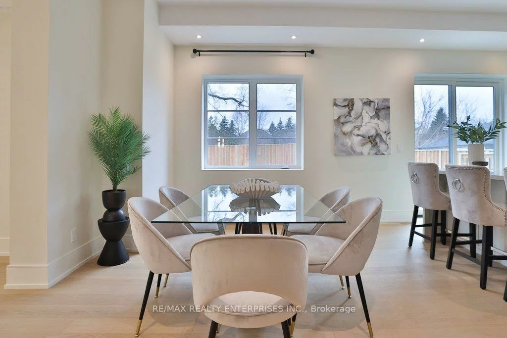 202, Queen, Port Credit, Mississauga