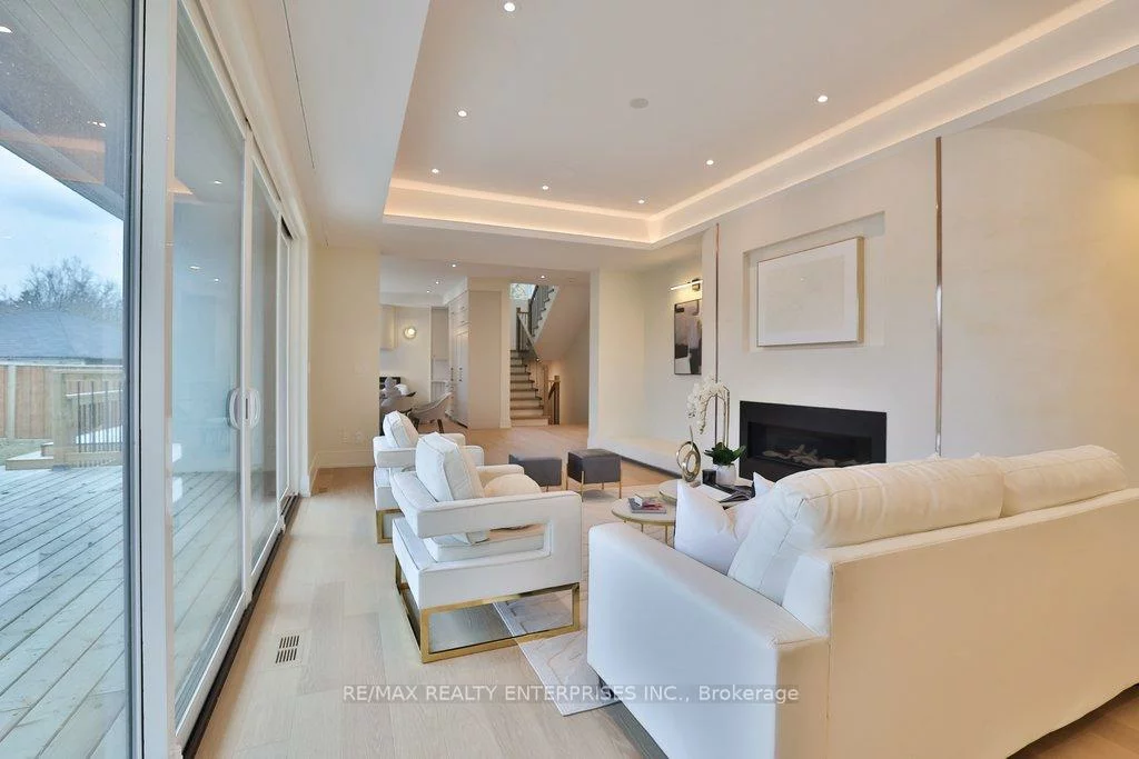 202, Queen, Port Credit, Mississauga