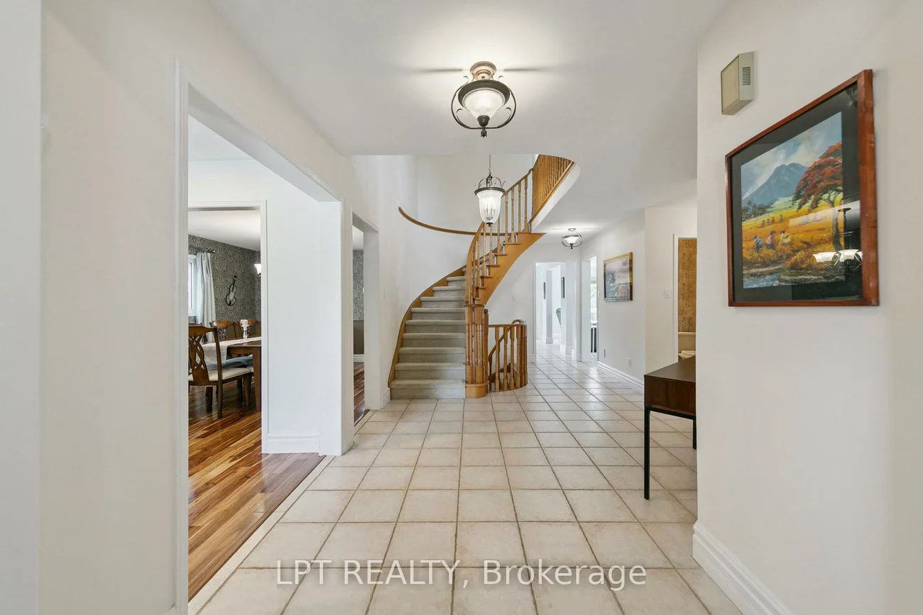 1823, The Chase, Central Erin Mills, Mississauga