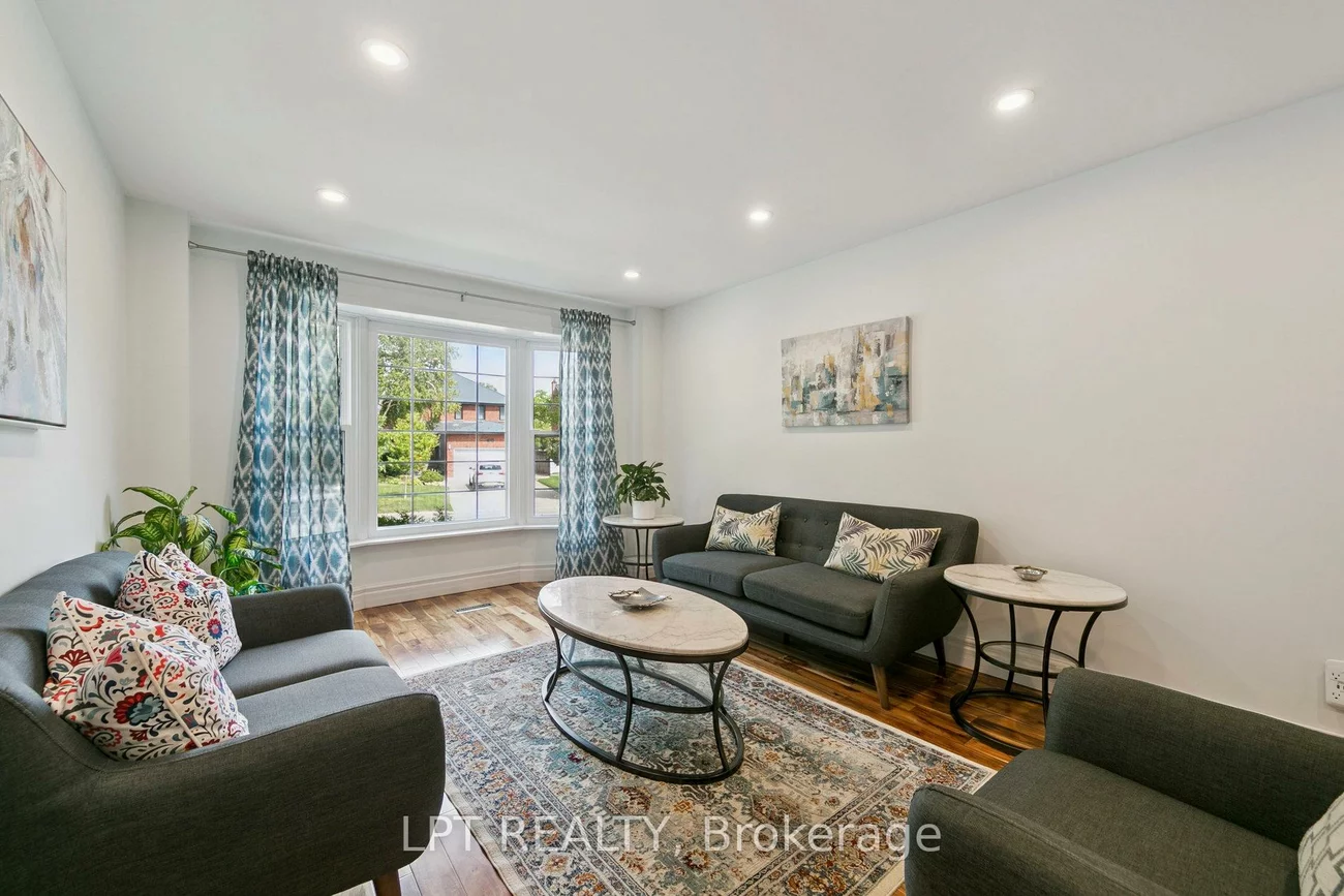 1823, The Chase, Central Erin Mills, Mississauga