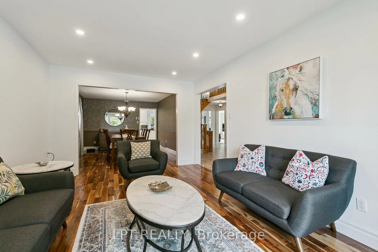 1823, The Chase, Central Erin Mills, Mississauga