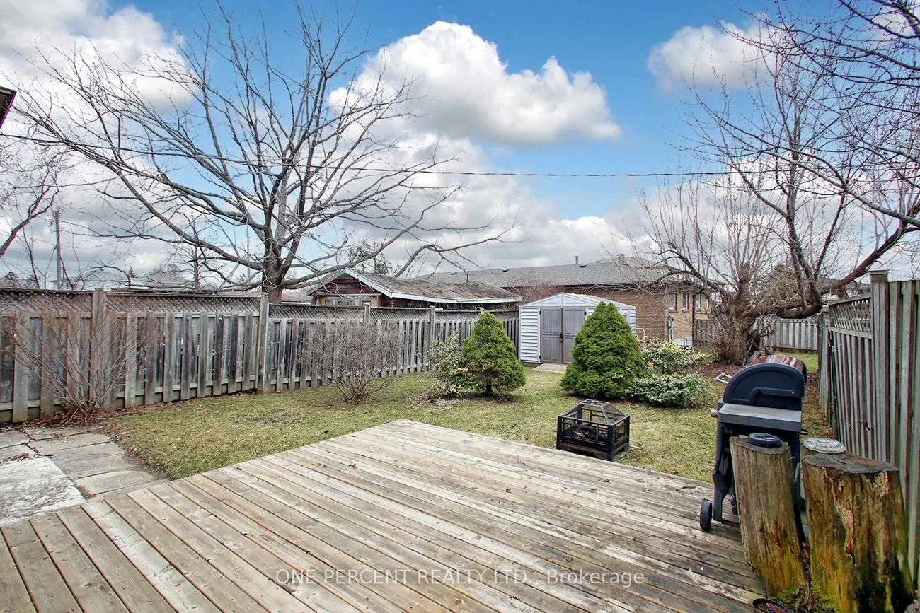 3074, Merritt, Malton, Mississauga