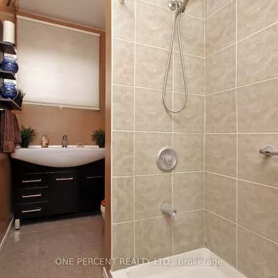 3074, Merritt, Malton, Mississauga
