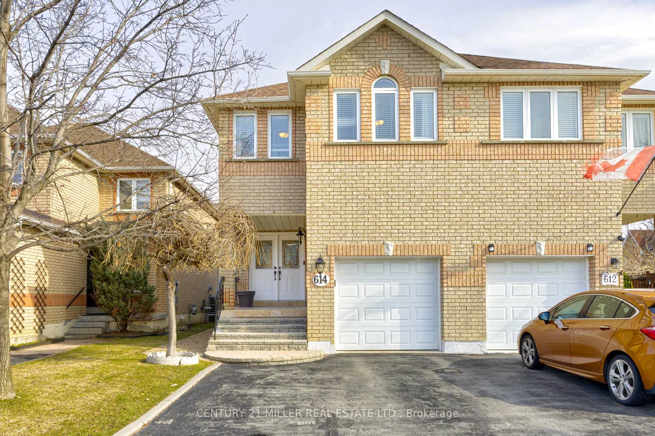 614, Leatherleaf, Hurontario, Mississauga