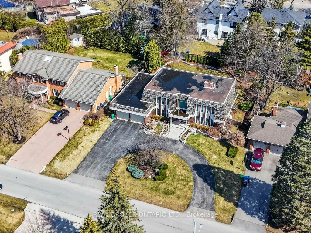 2145, Oneida, Erindale, Mississauga