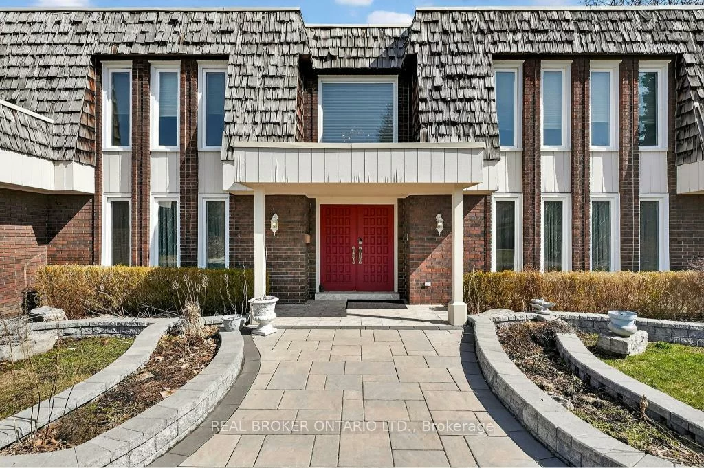 2145, Oneida, Erindale, Mississauga