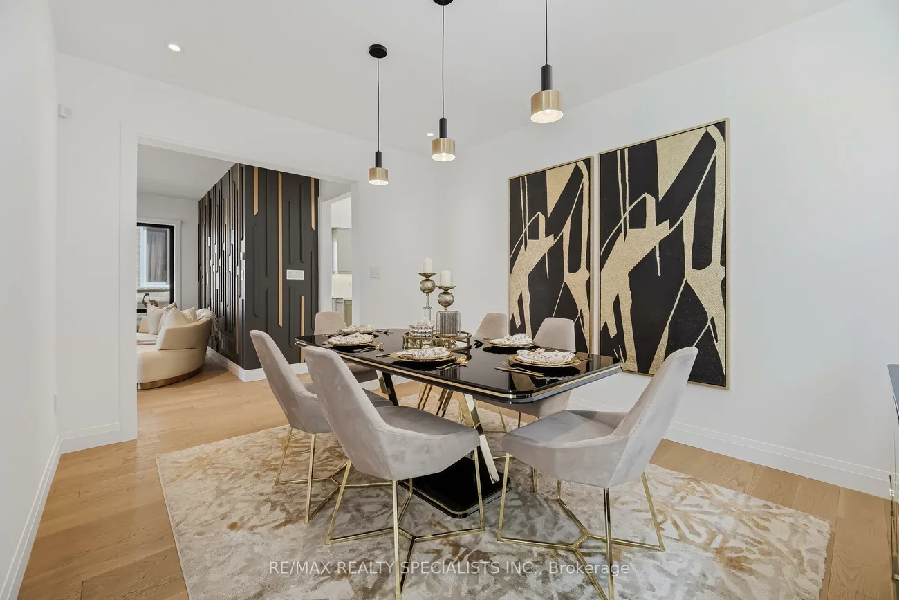 304, Barondale, Hurontario, Mississauga