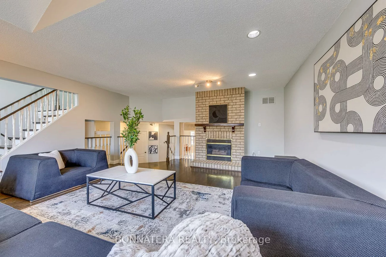 4836, Rosebush, East Credit, Mississauga