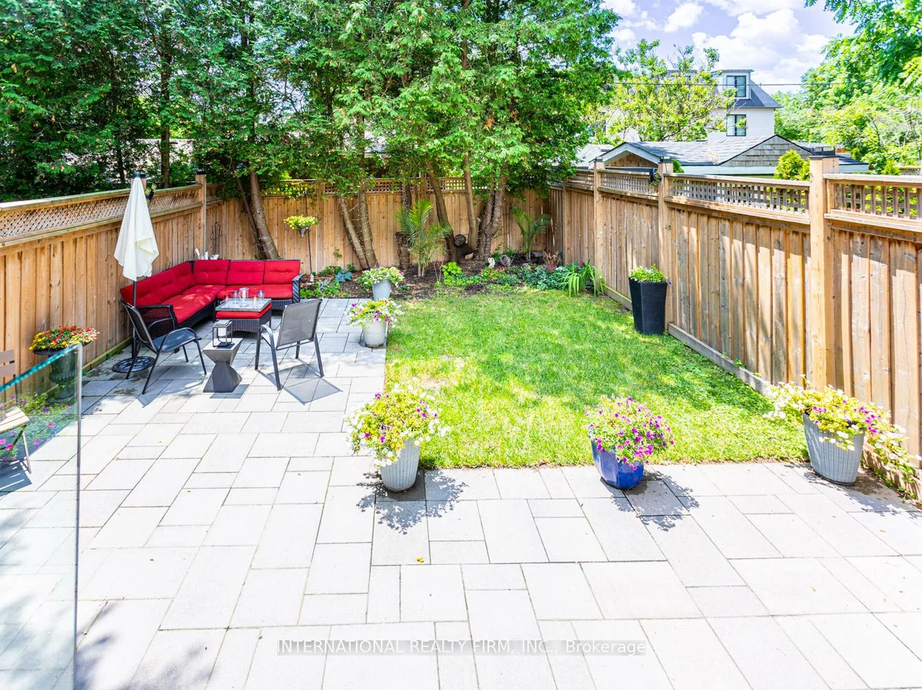 36B, PINE, Port Credit, Mississauga