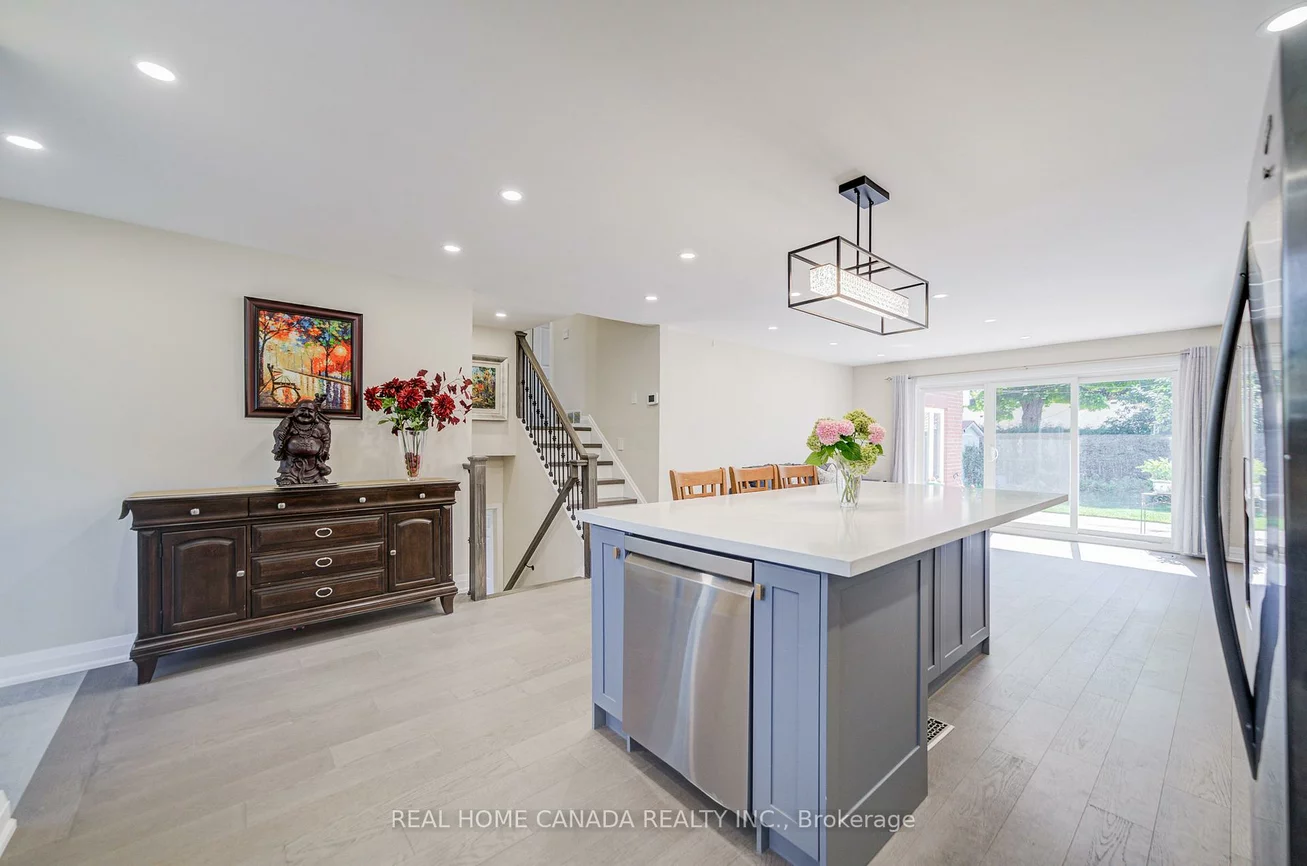 29, Ellesboro, Streetsville, Mississauga