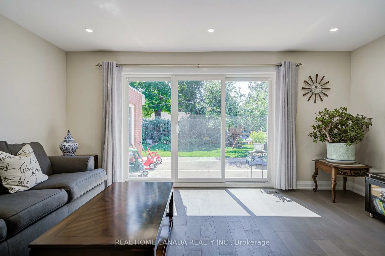 29, Ellesboro, Streetsville, Mississauga