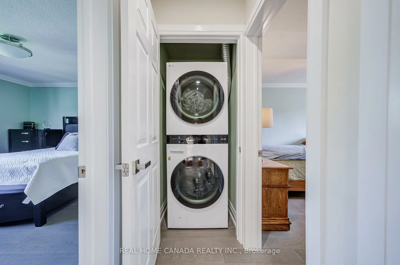 29, Ellesboro, Streetsville, Mississauga