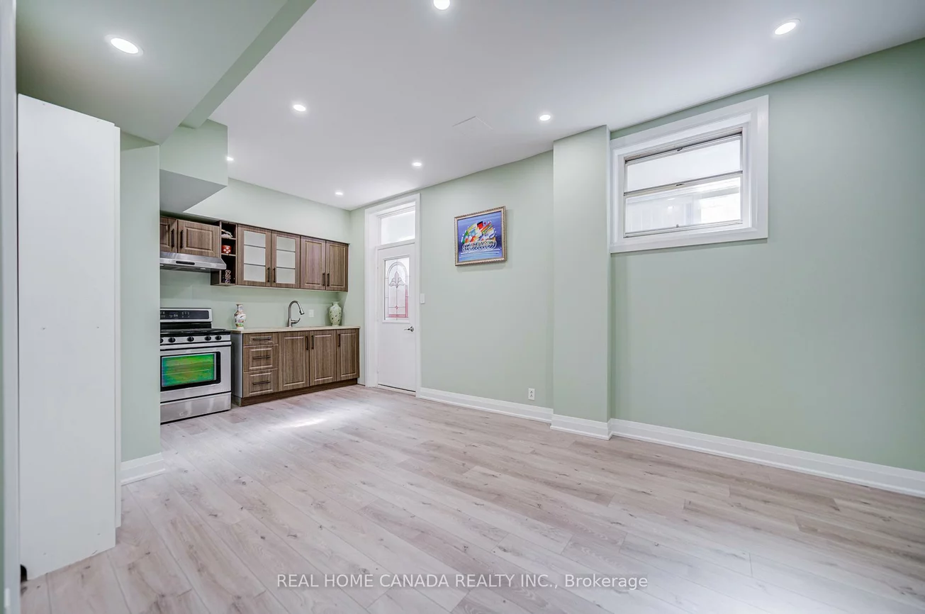 29, Ellesboro, Streetsville, Mississauga