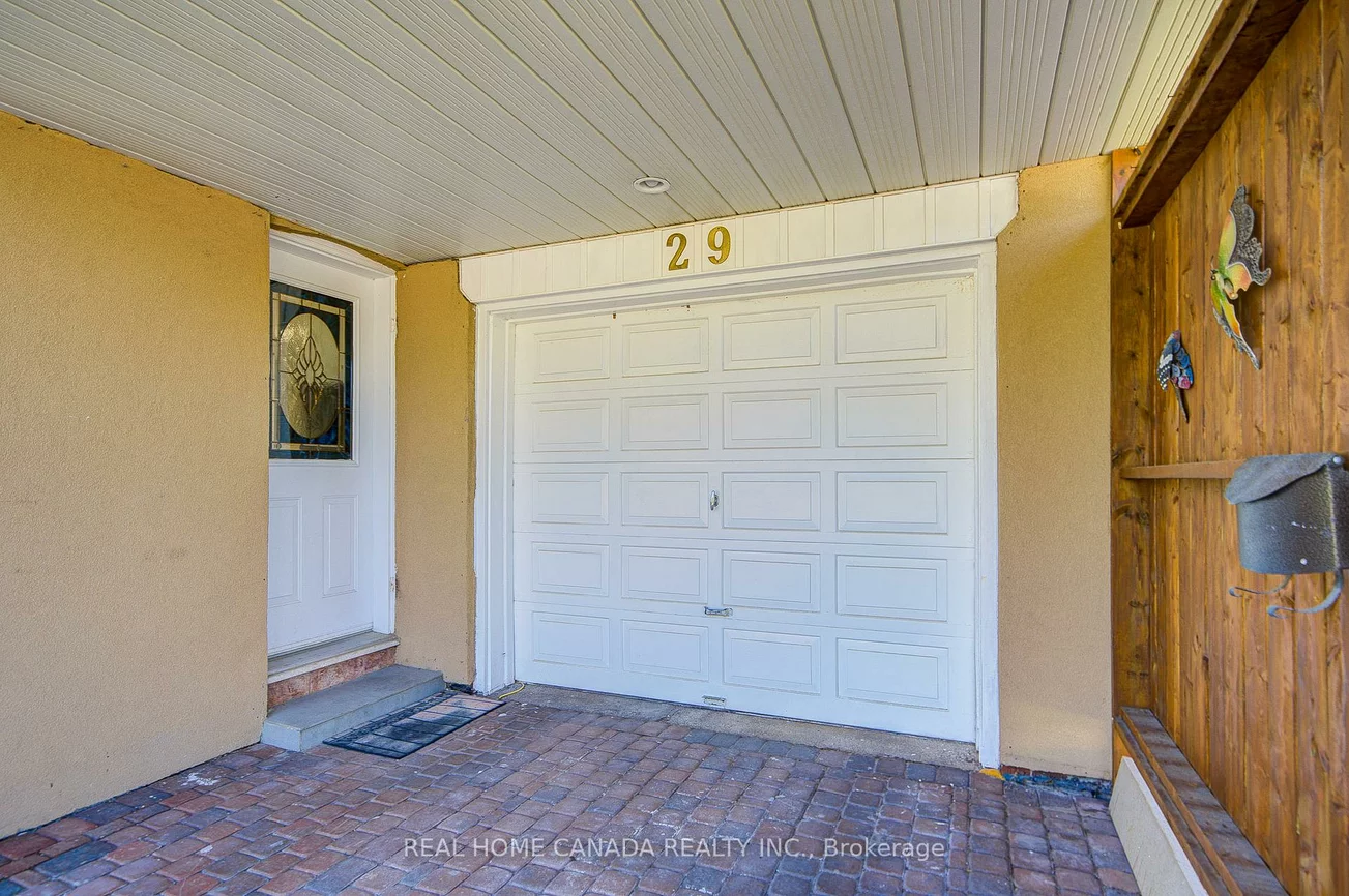 29, Ellesboro, Streetsville, Mississauga