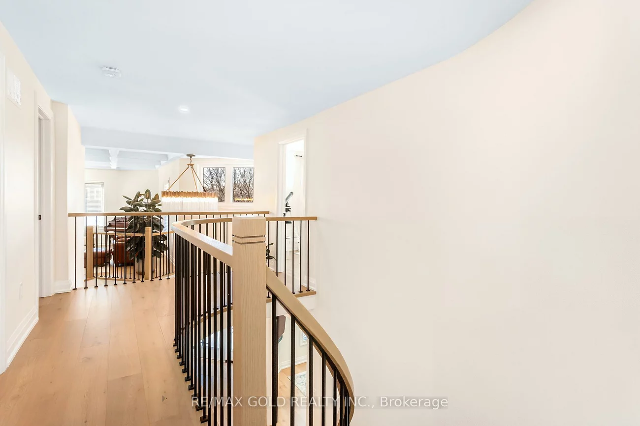 3243, Dovetail, Erin Mills, Mississauga