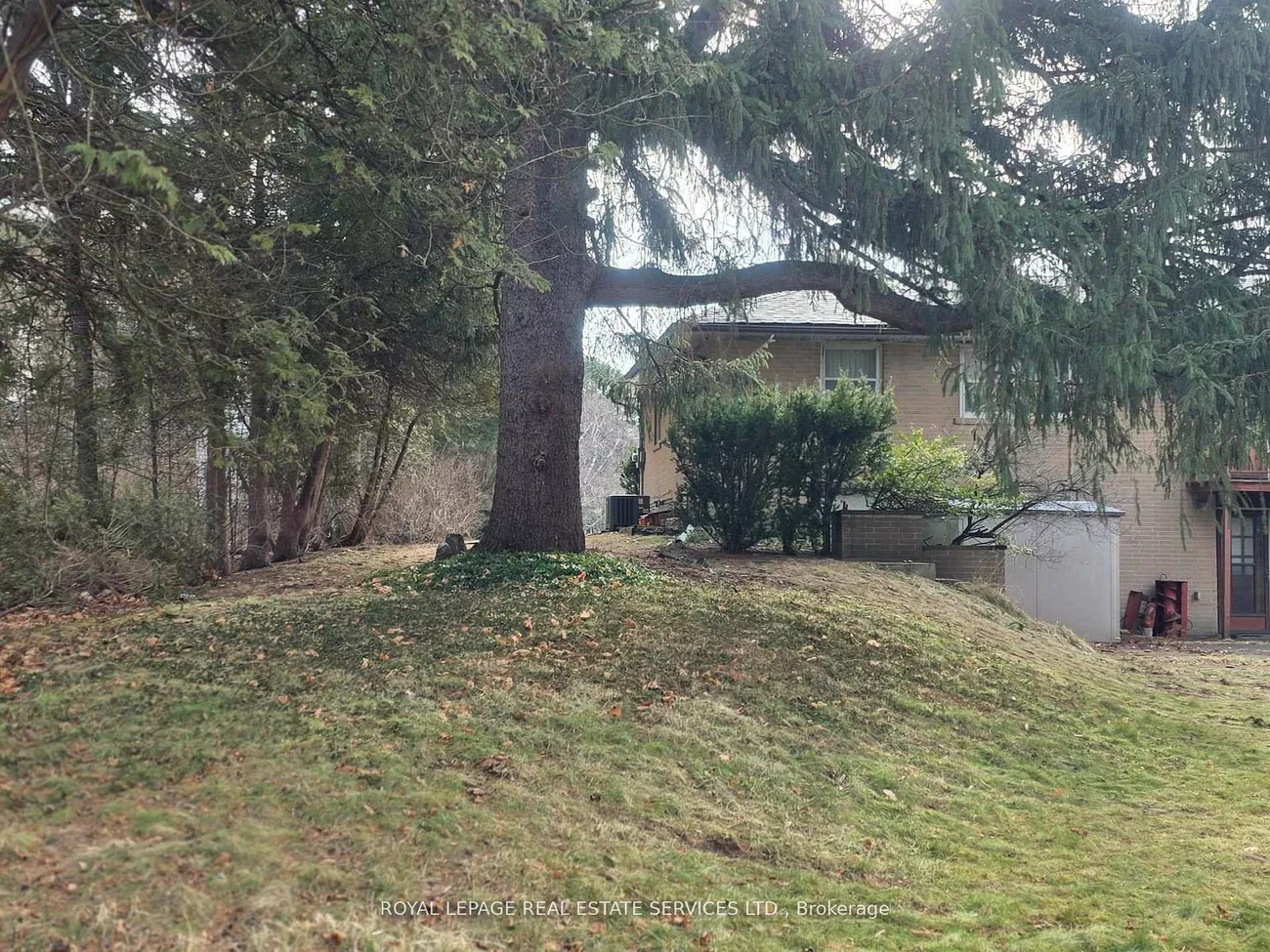 541, Vanessa, Lorne Park, Mississauga