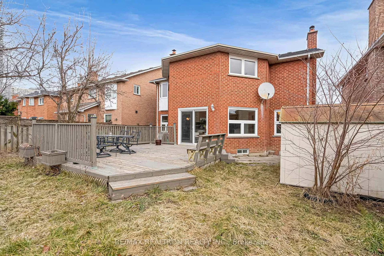 3488, Africa, Fairview, Mississauga