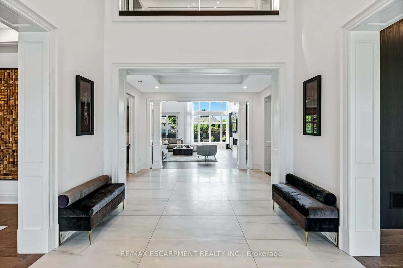 714, Atoka, Lorne Park, Mississauga