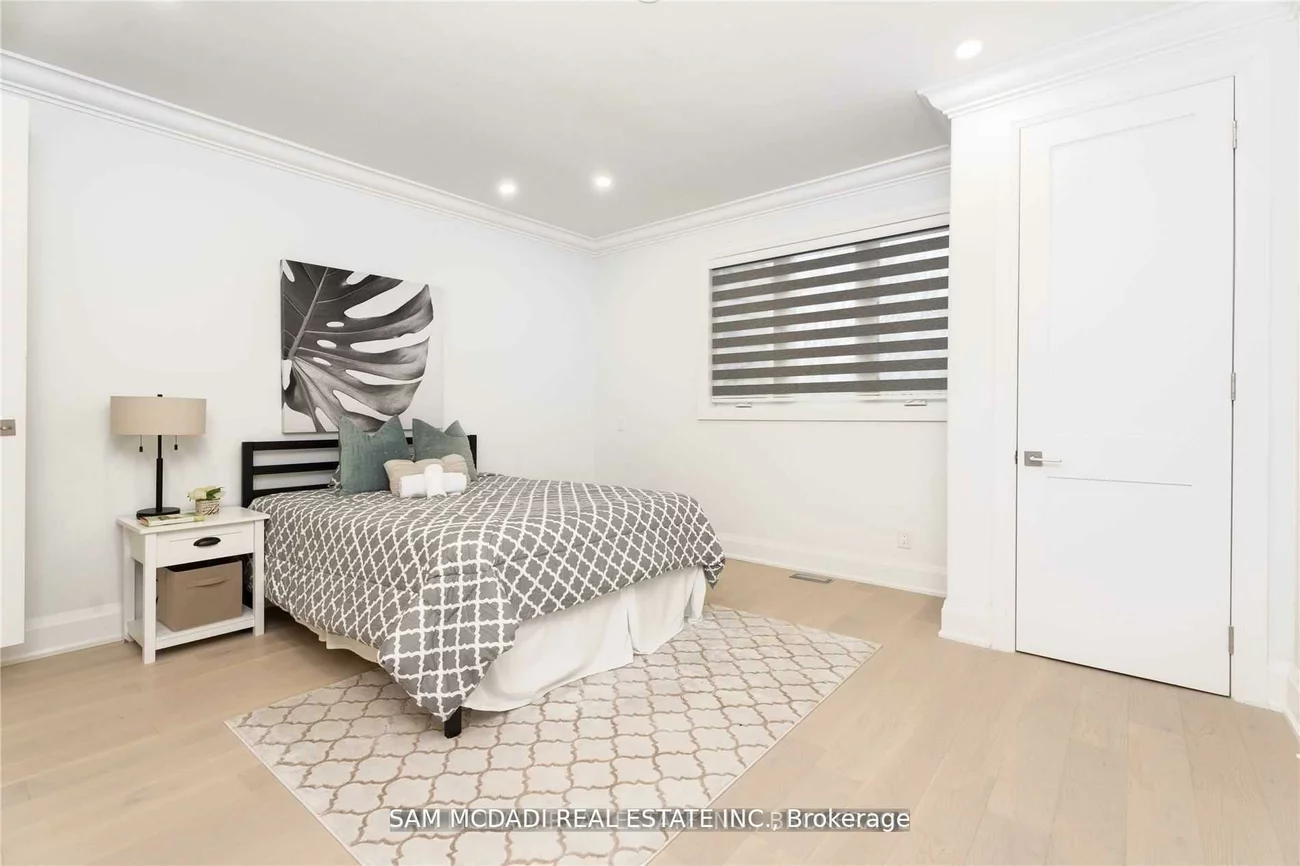 1138, Garden, Lorne Park, Mississauga