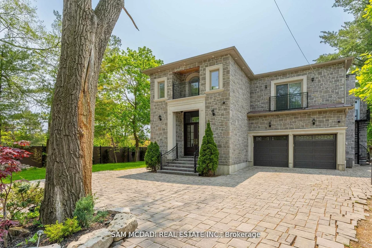 1138, Garden, Lorne Park, Mississauga