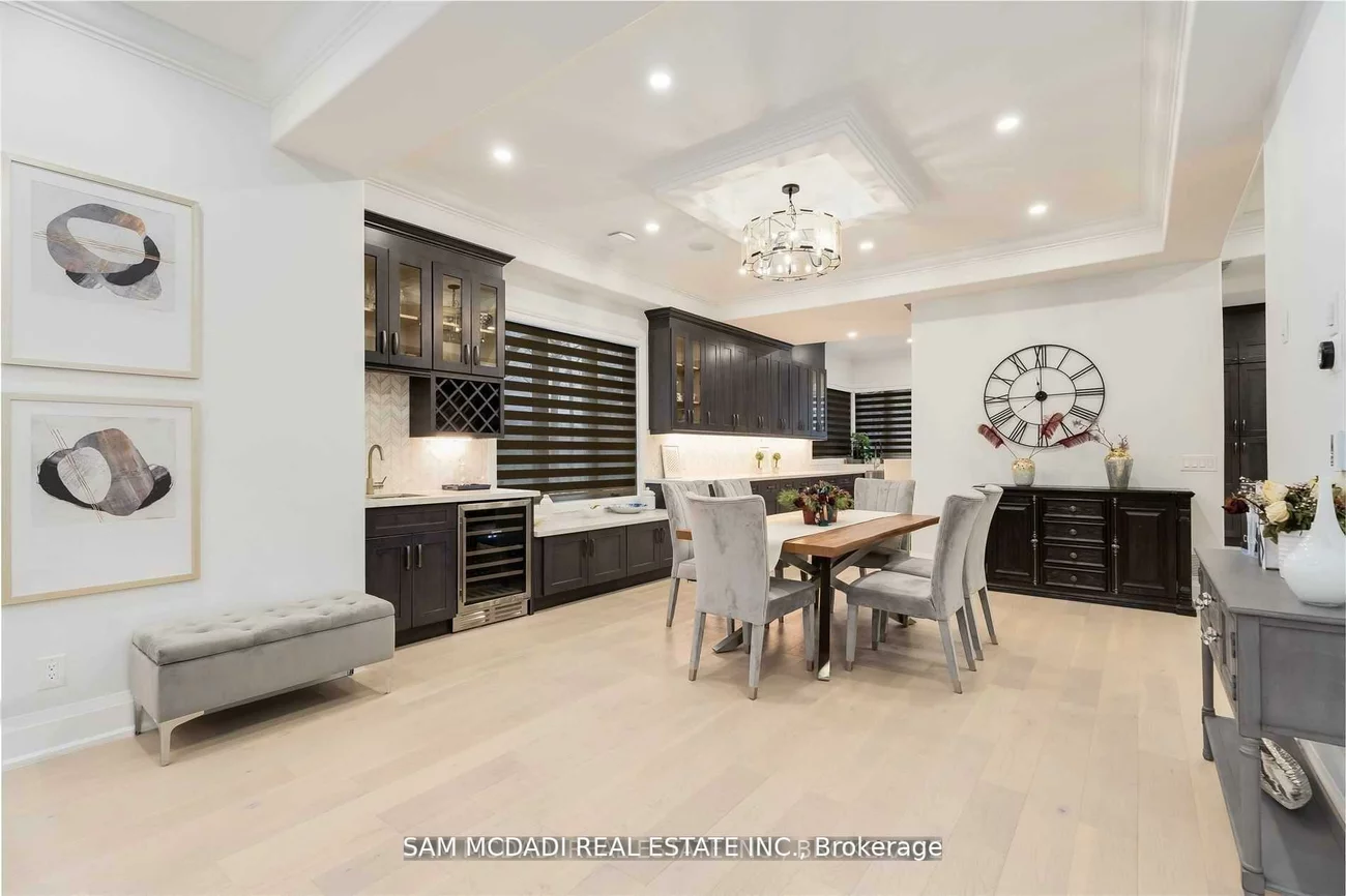 1138, Garden, Lorne Park, Mississauga