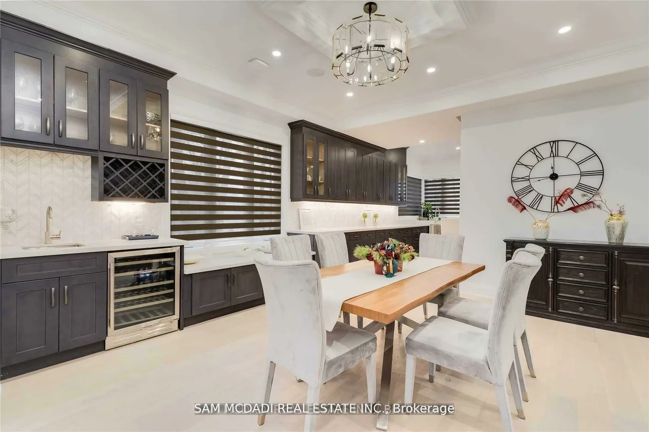 1138, Garden, Lorne Park, Mississauga