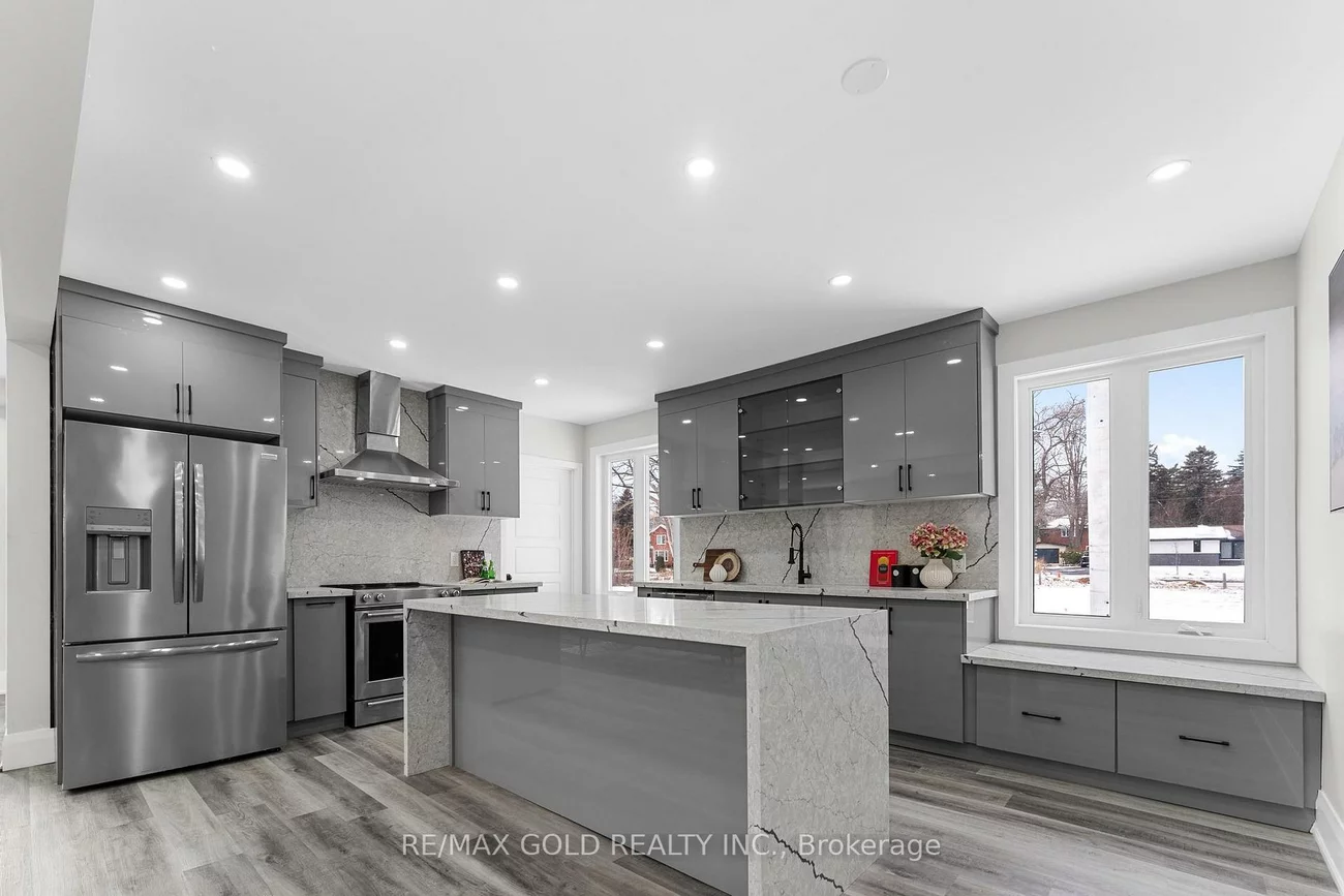 128, Premium, Cooksville, Mississauga