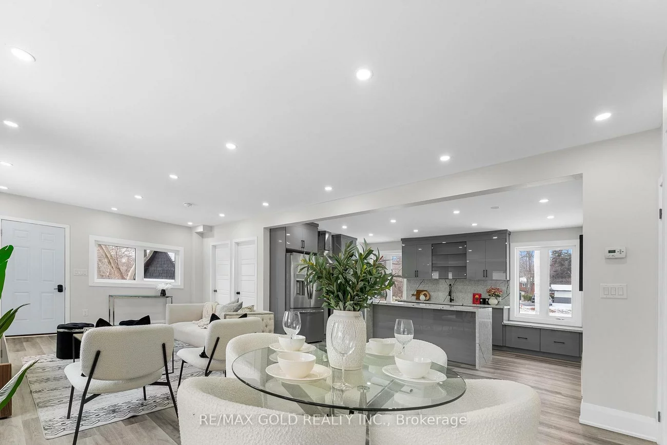 128, Premium, Cooksville, Mississauga