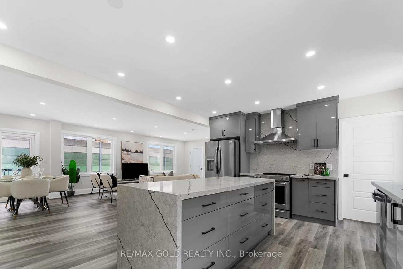 128, Premium, Cooksville, Mississauga