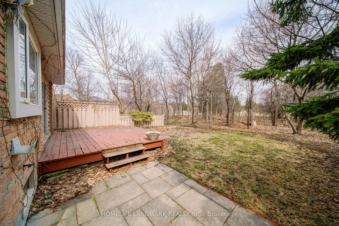 1111, Deer, Creditview, Mississauga