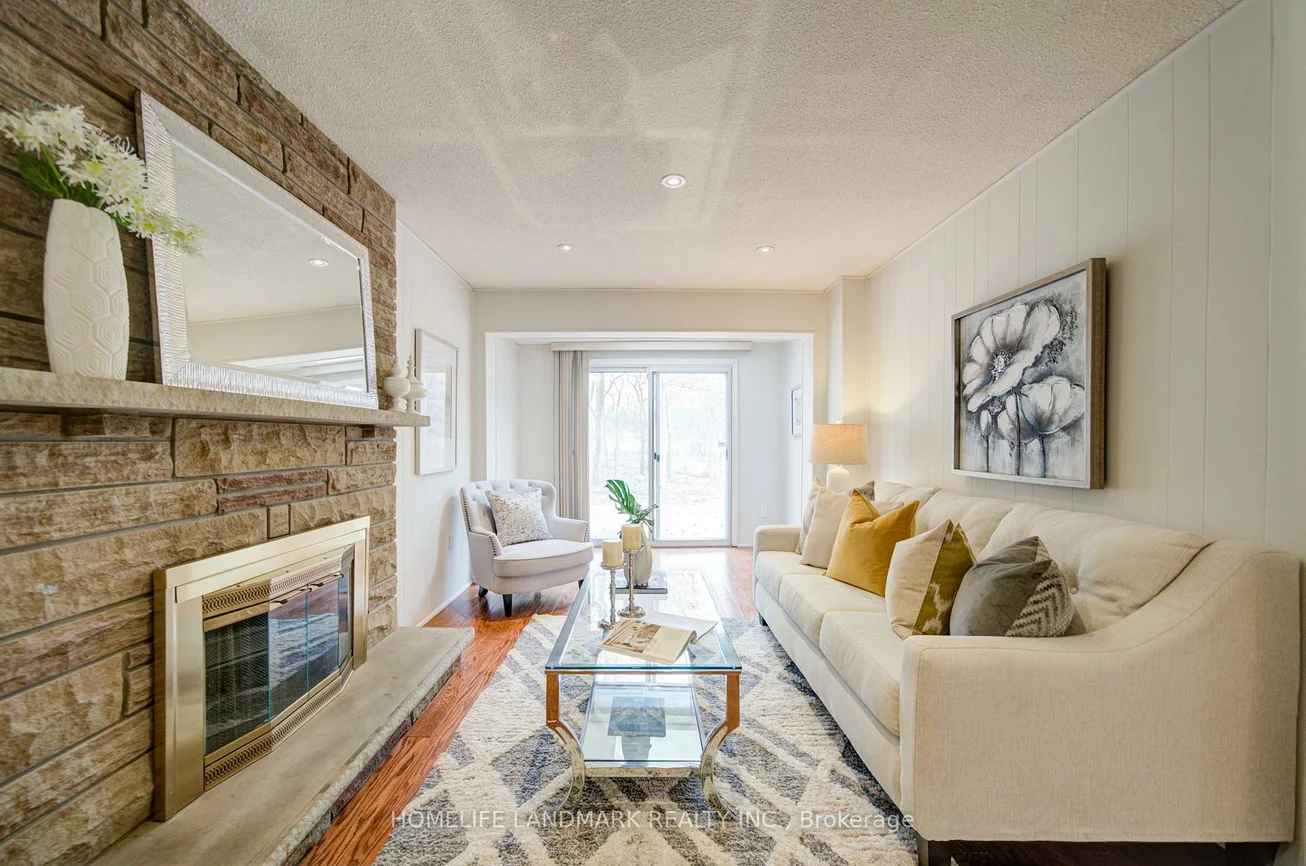 1111, Deer, Creditview, Mississauga