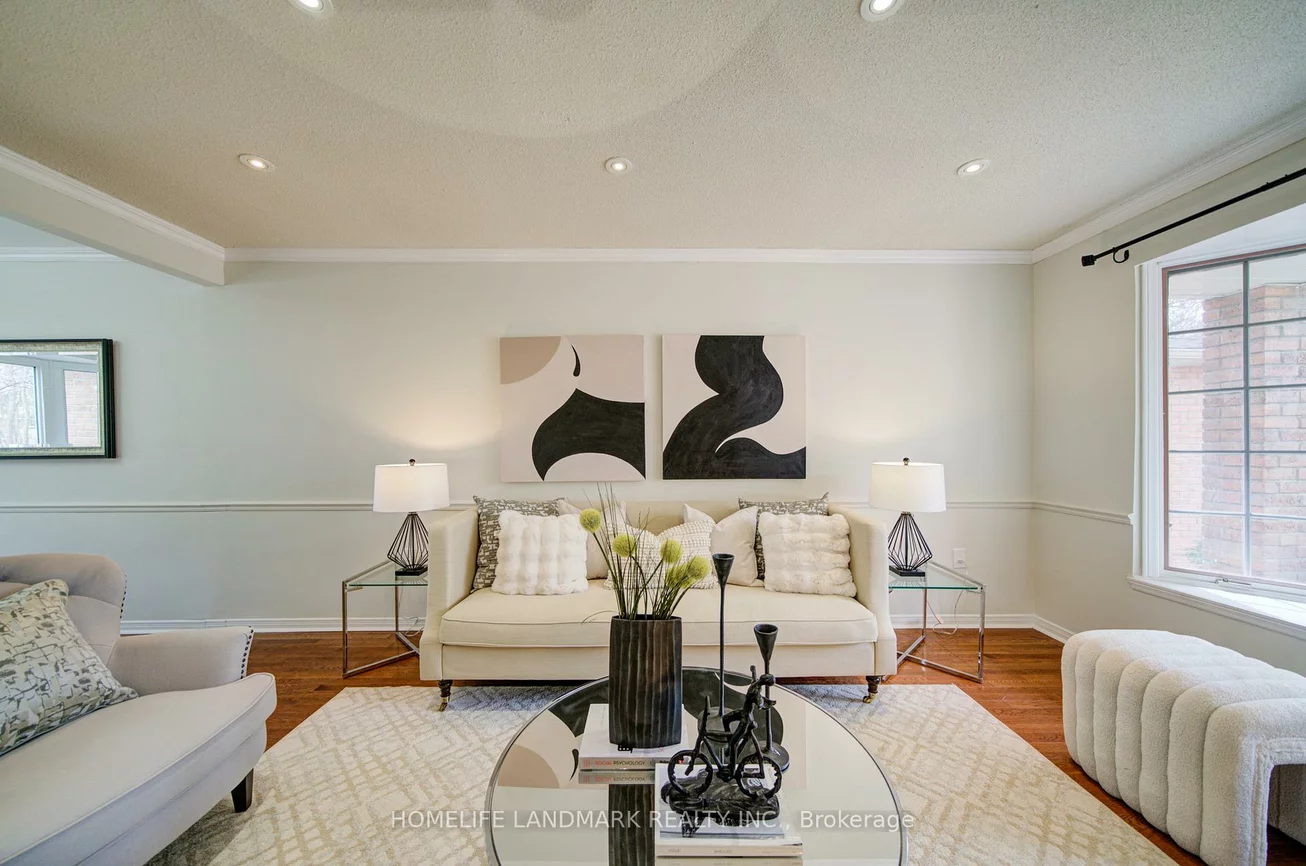 1111, Deer, Creditview, Mississauga