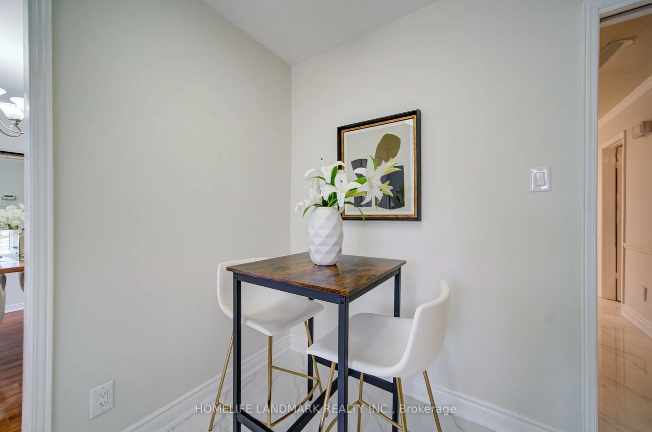 1111, Deer, Creditview, Mississauga