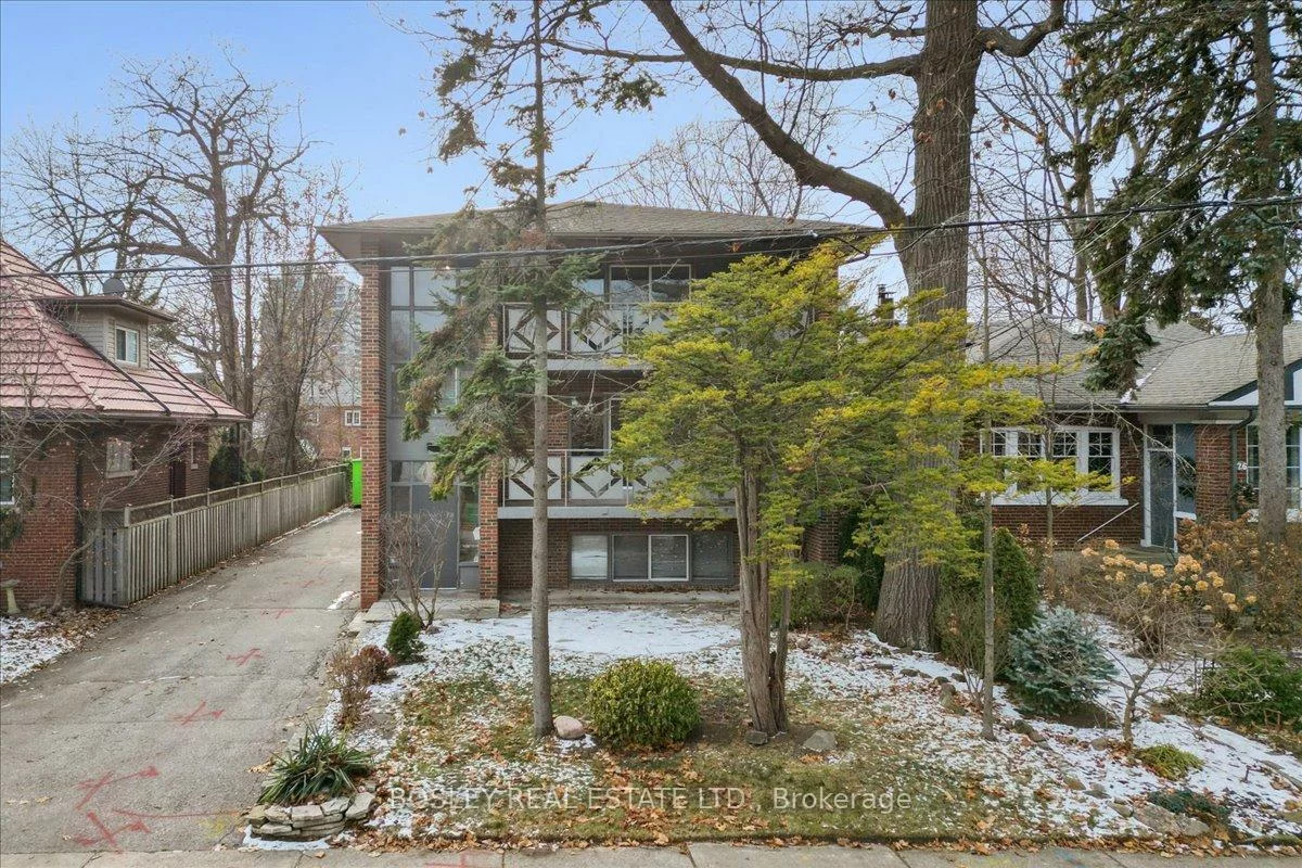 24, Oakwood, Port Credit, Mississauga