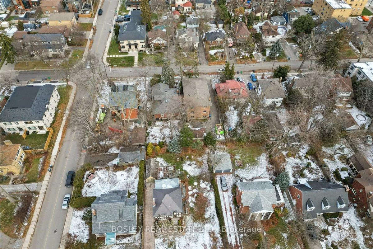 24, Oakwood, Port Credit, Mississauga