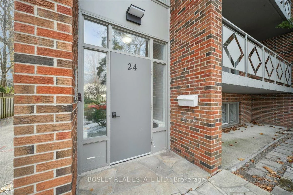 24, Oakwood, Port Credit, Mississauga