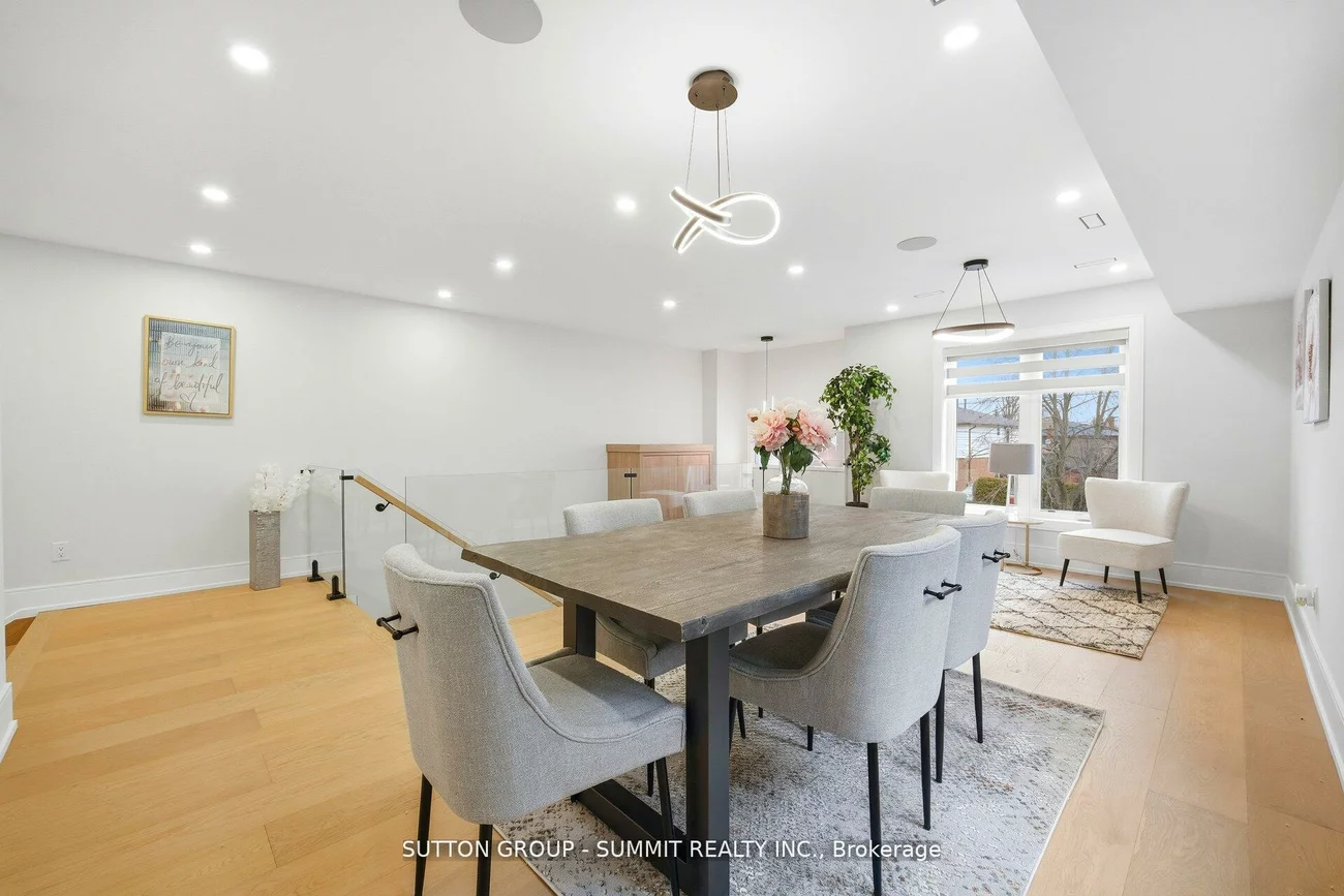 1228, Alexandra, Lakeview, Mississauga