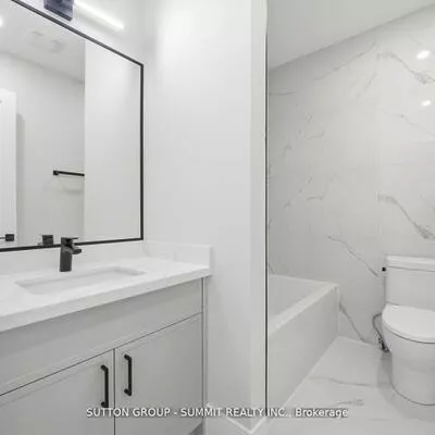 1228, Alexandra, Lakeview, Mississauga