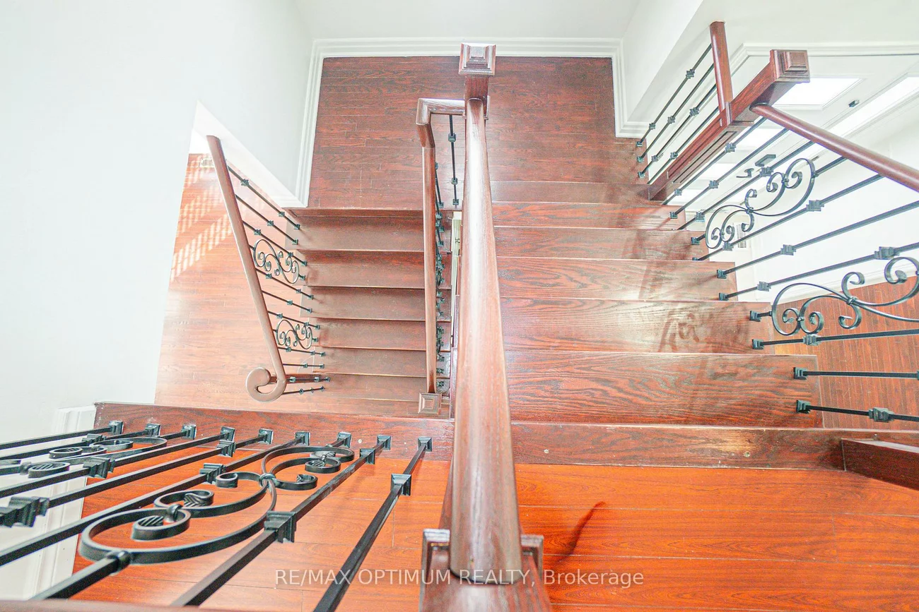 1466, Willowvale, East Credit, Mississauga