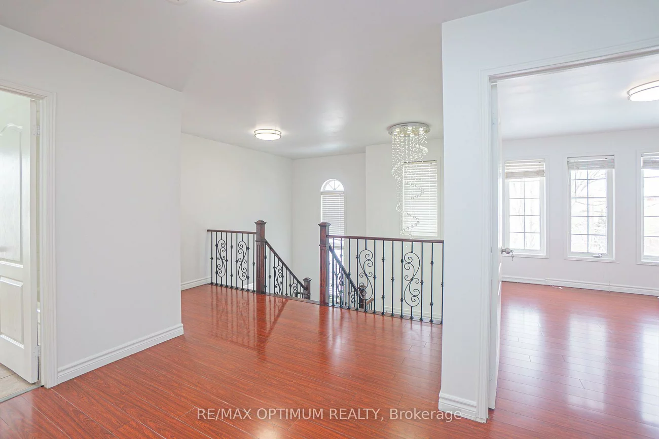 1466, Willowvale, East Credit, Mississauga