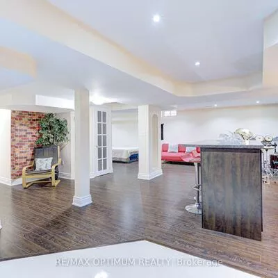 1466, Willowvale, East Credit, Mississauga