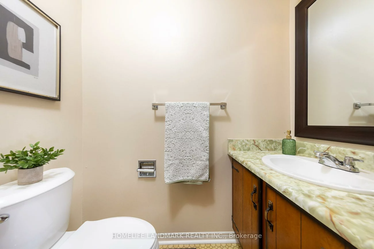 2593, Gazebo, Erin Mills, Mississauga