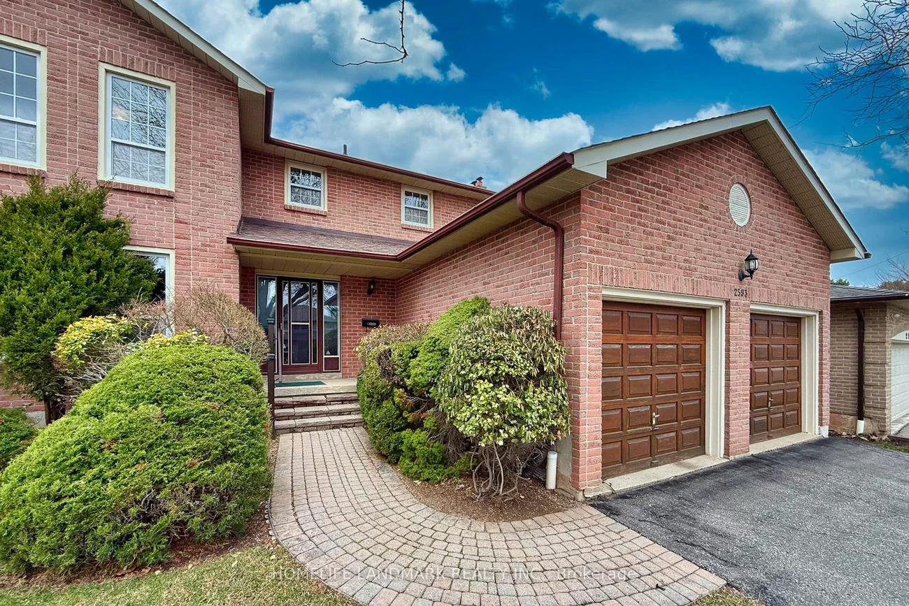 2593, Gazebo, Erin Mills, Mississauga