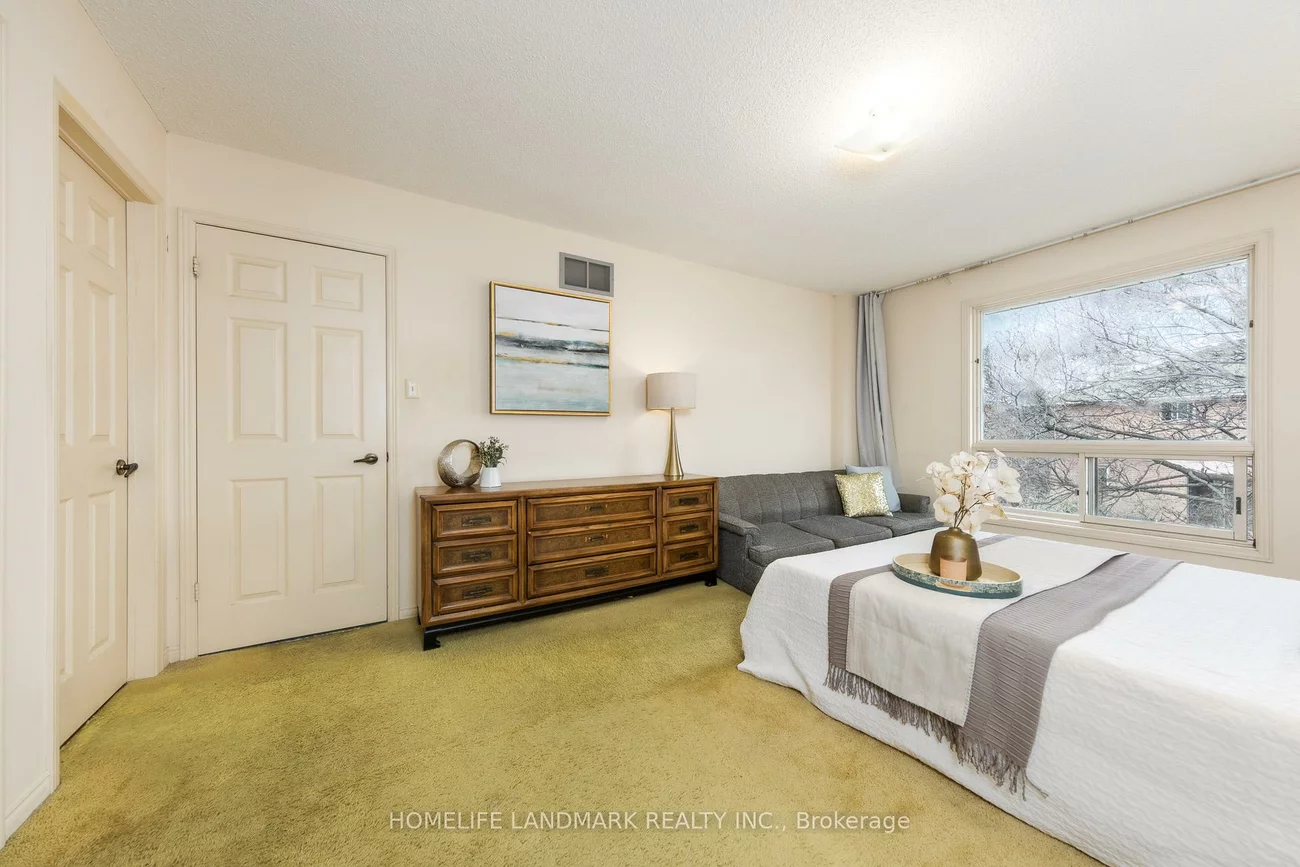 2593, Gazebo, Erin Mills, Mississauga