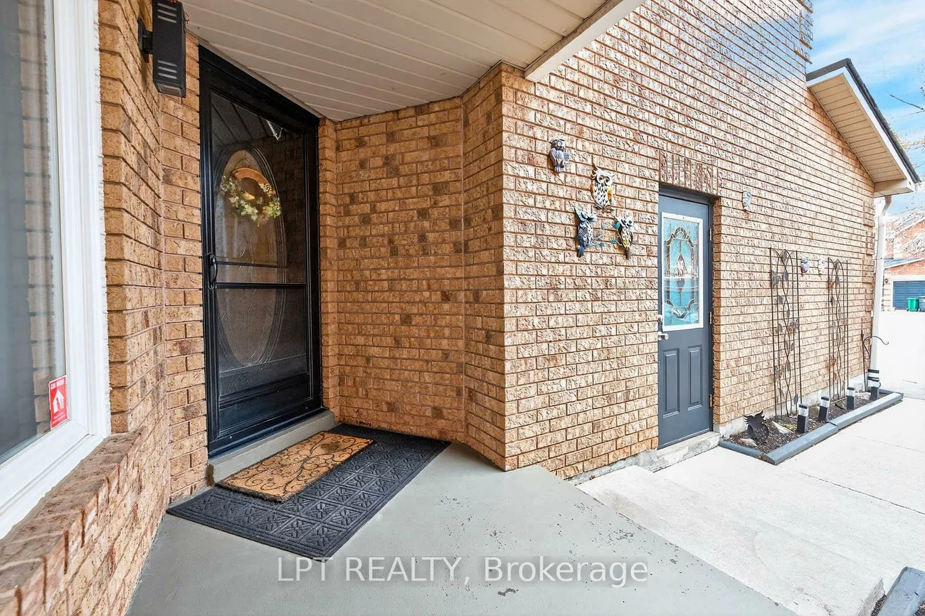3753, Densbury, Lisgar, Mississauga