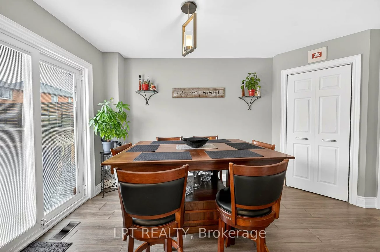 3753, Densbury, Lisgar, Mississauga