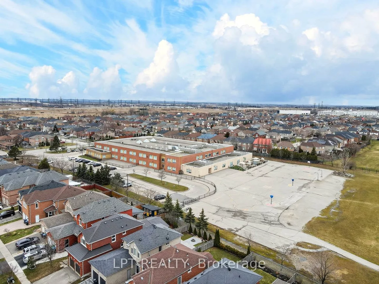 3753, Densbury, Lisgar, Mississauga