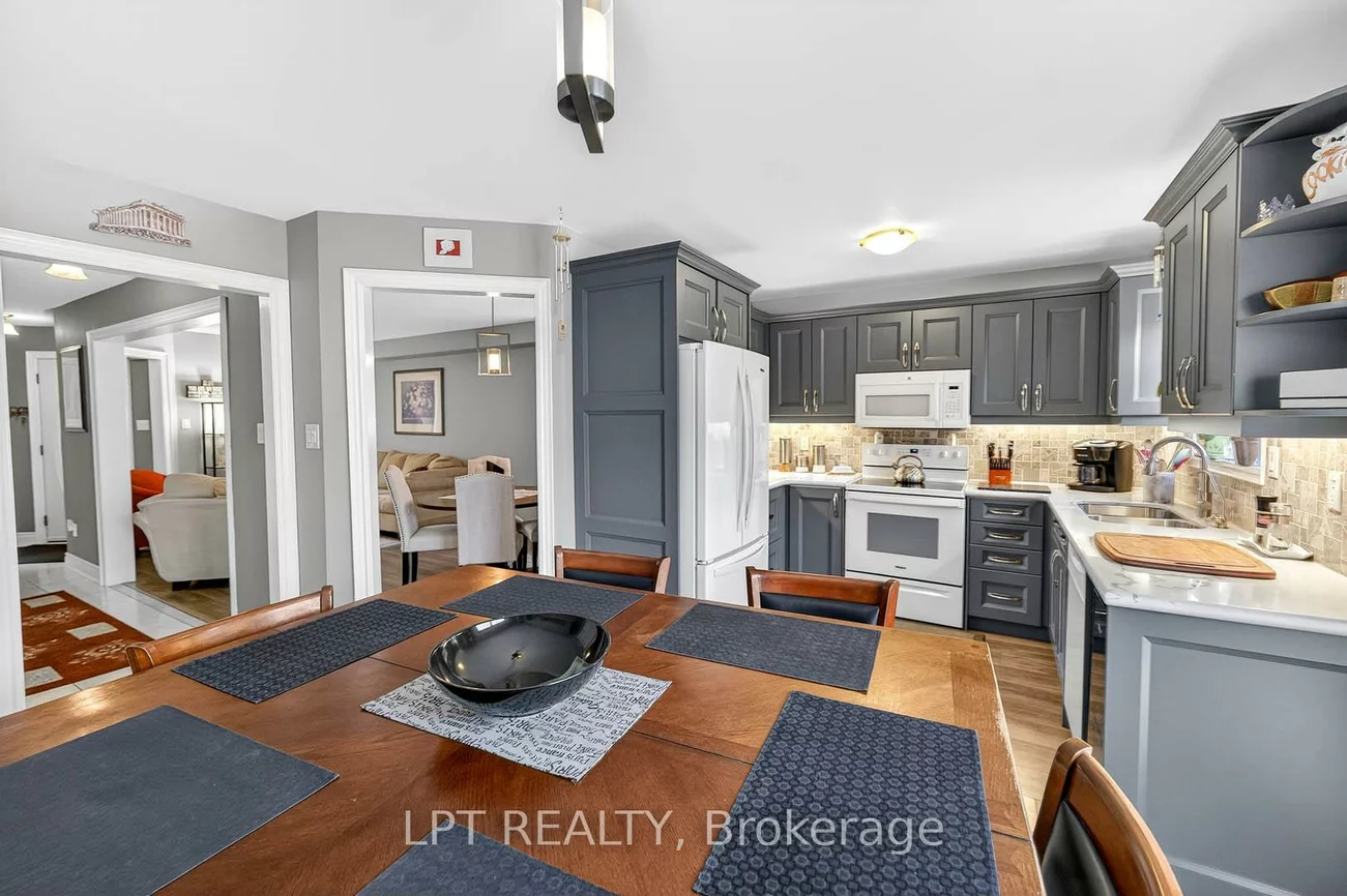 3753, Densbury, Lisgar, Mississauga