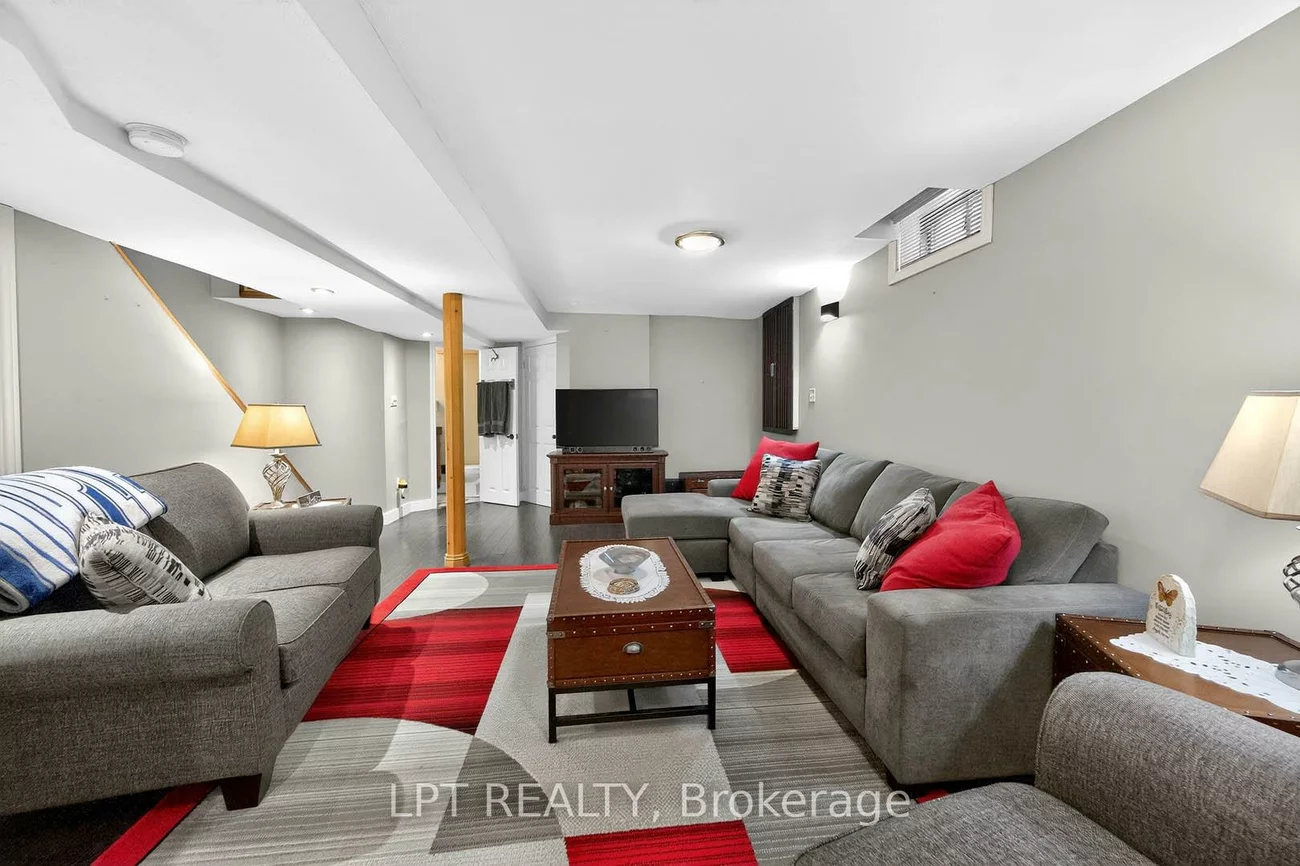 3753, Densbury, Lisgar, Mississauga